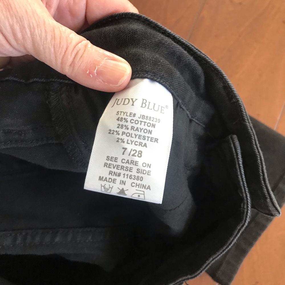 Judy Blue Womens Capri‎ Black Jeans-Size 7/28 - Picture 8 of 9